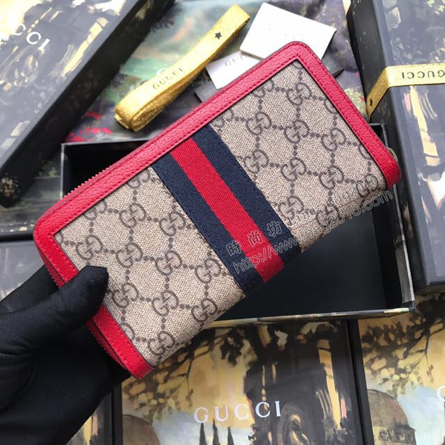 Gucci包 古馳2020新款相機包 Gucci斜跨女包 574886粉星  gdj1116